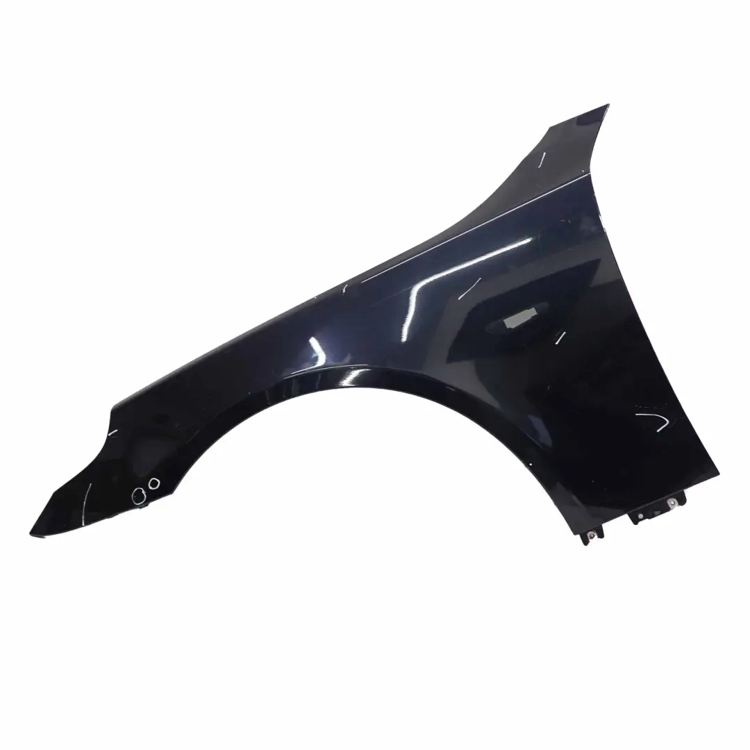 Panneau d'Aile Avant Gauche Panneau Latéral Monacoblau Blue - A35 pour BMW E60 E61 à propos du numéro de pièce 7111429 BMW E60 E61 Panneau d'Aile Avant Gauche Panneau Latéral Monacoblau Blue - A35 - SKU 7111429-MB4 - Numéro de pièce 7111429