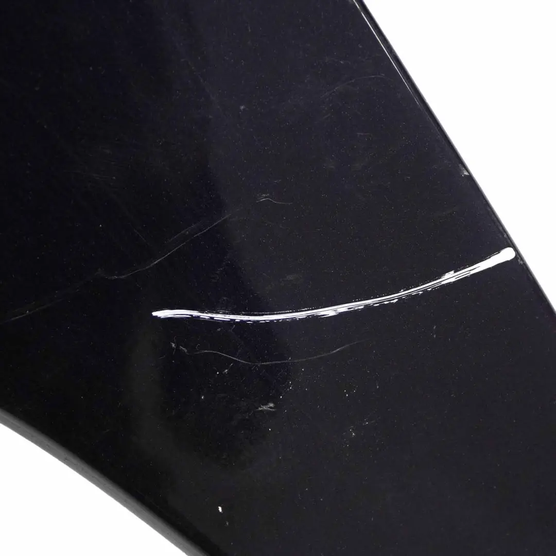 Pannello Anteriore Sinistro Parafango Laterale Monacoblau - A35 per BMW E60 E61 con numero di parte 7111429 BMW E60 E61 Pannello Anteriore Sinistro Parafango Laterale Monacoblau - A35 - SKU 7111429-MB4 - Numero di parte 7111429