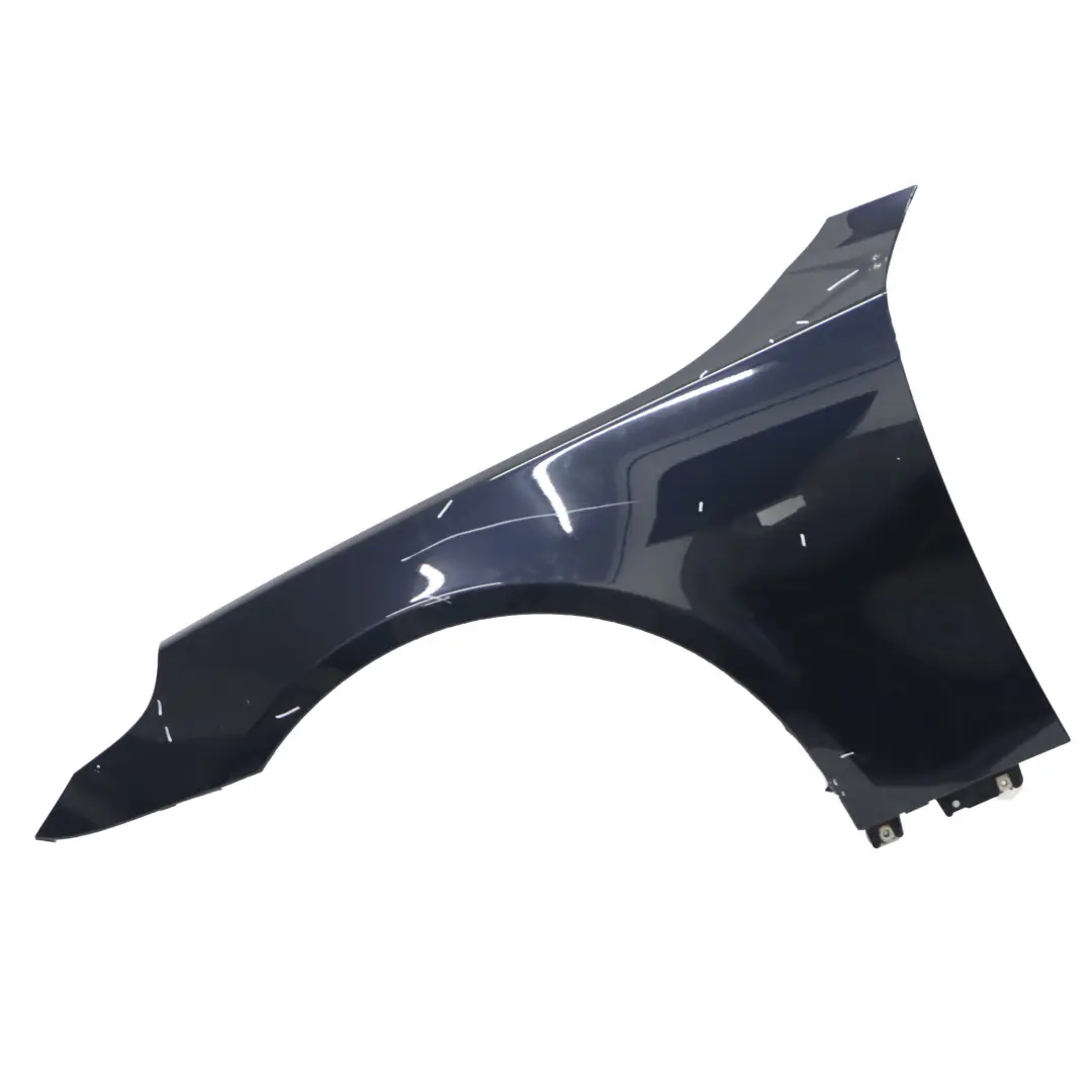 Pannello Laterale Anteriore Sinistra Parafango Blu Monacoblau - A35 per BMW E60 E61 con numero di parte 7111429 BMW E60 E61 Pannello Laterale Anteriore Sinistra Parafango Blu Monacoblau - A35 - SKU 7111429-MB - Numero di parte 7111429