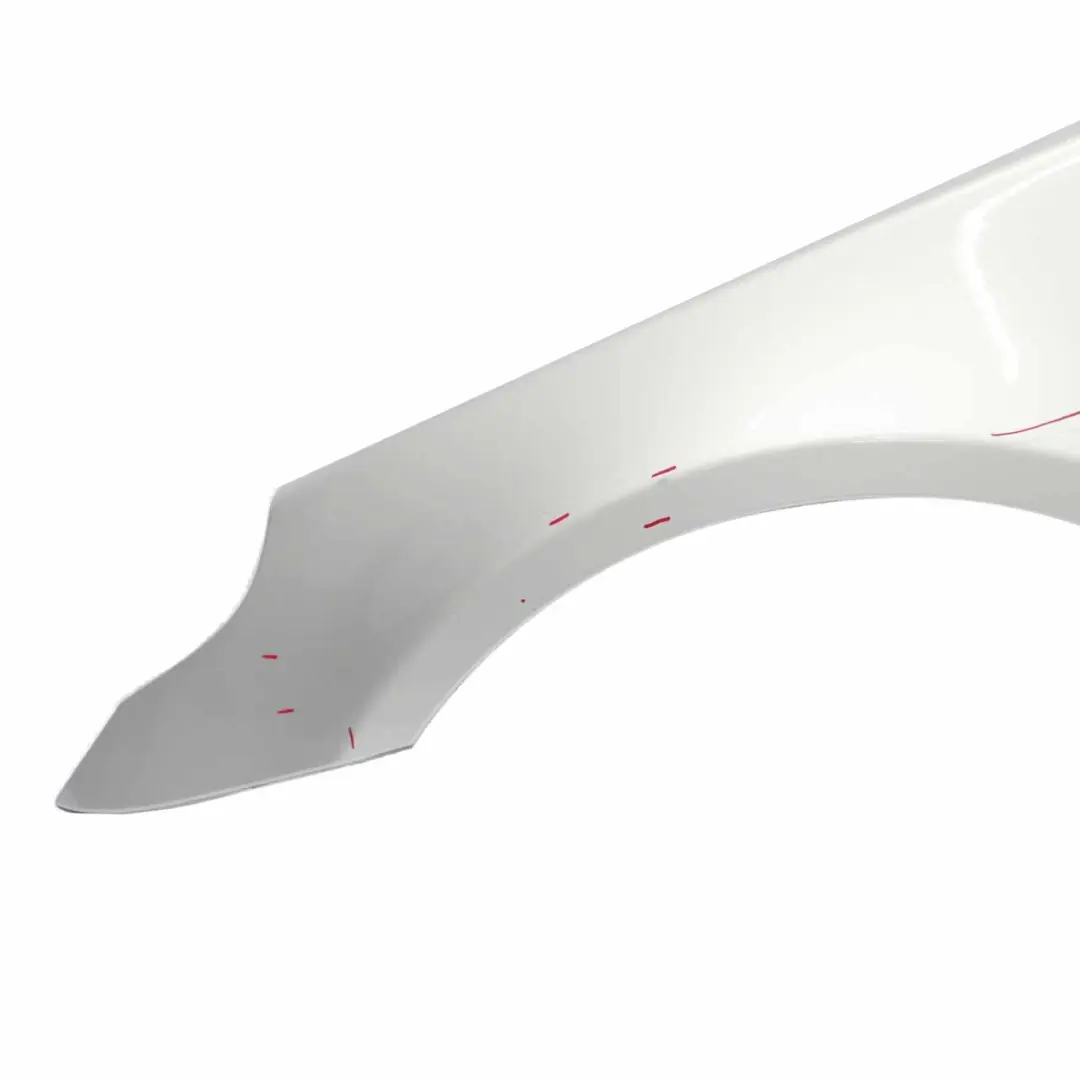 Frente Izquierda Guardabarros lateral Titansilber - 354 para BMW E60 E61 con número de pieza 7111429 BMW E60 E61 Frente Izquierda Guardabarros lateral Titansilber - 354 - SKU 7111429-TS2 - Número de pieza 7111429