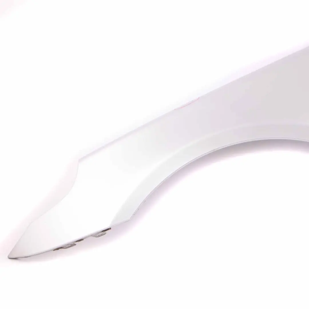 Wing Panel Front Left N/S Side Fender Titan Silver Metallic - 354 to BMW E60 E61 with Part number 7111429 BMW E60 E61 Wing Panel Front Left N/S Side Fender Titan Silver Metallic - 354 - SKU 7111429-TS5 - Part number 7111429
