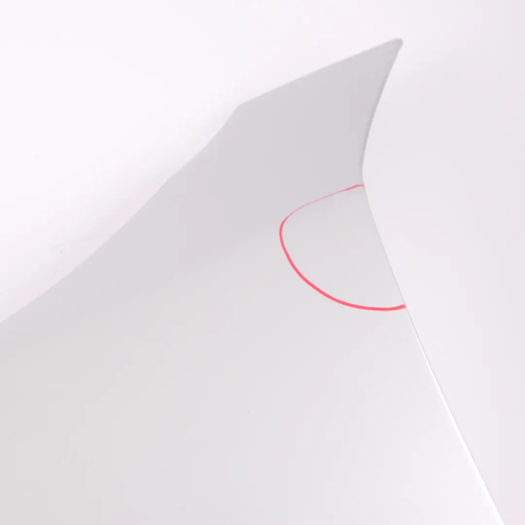 Wing Panel Front Left N/S Side Fender Titan Silver Metallic - 354 to BMW E60 E61 with Part number 7111429 BMW E60 E61 Wing Panel Front Left N/S Side Fender Titan Silver Metallic - 354 - SKU 7111429-TS5 - Part number 7111429