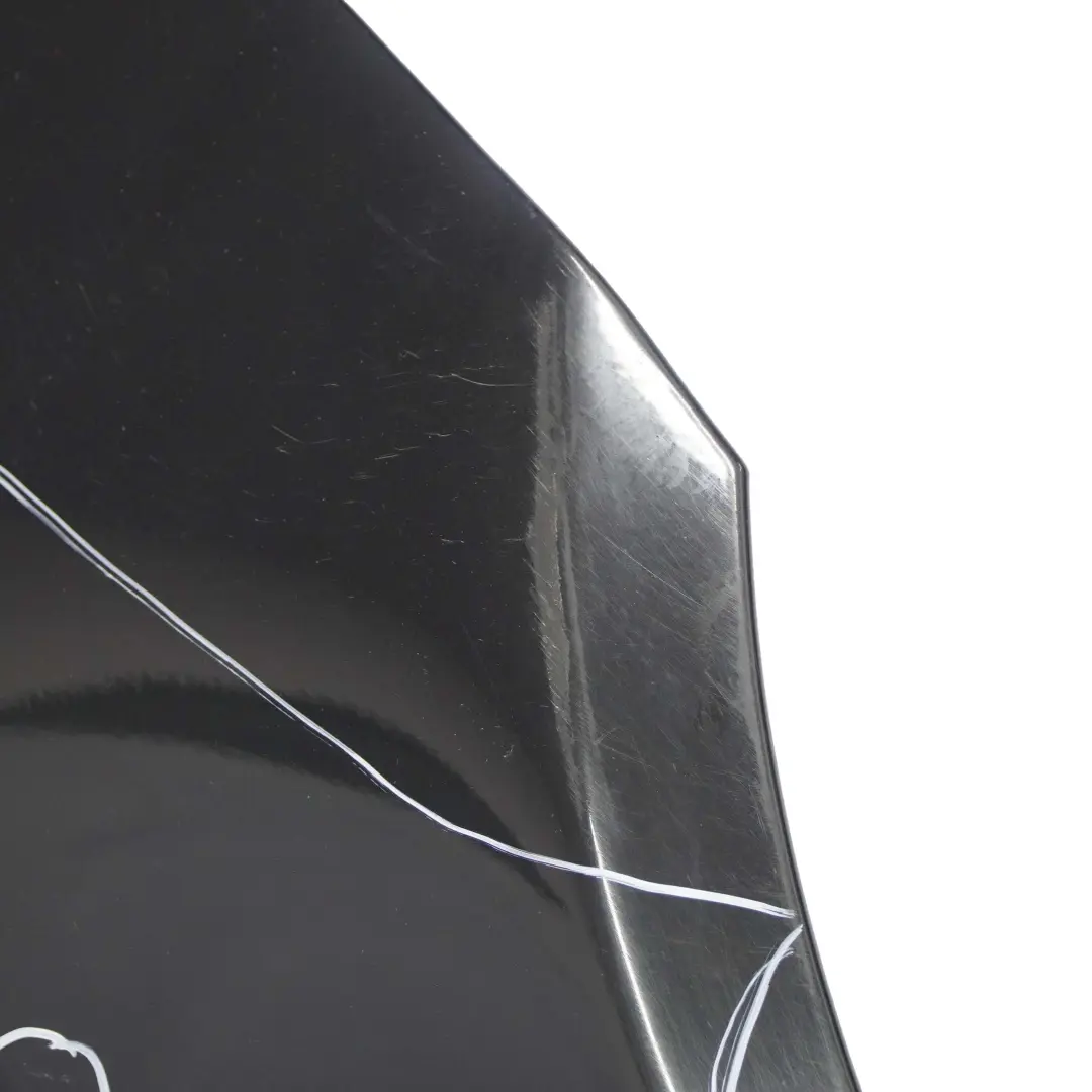 Panneau Laterale avant Droit Garde-Boue Noir 2 - 668 pour BMW 5 E60 E61 à propos du numéro de pièce 7111430 BMW 5 E60 E61 Panneau Laterale avant Droit Garde-Boue Noir 2 - 668 - SKU 7111430-SCH2 - Numéro de pièce 7111430