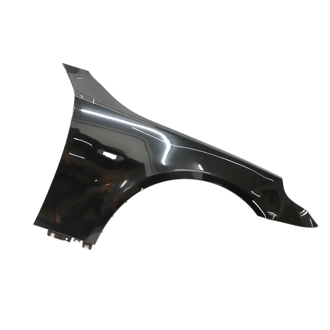 Front Right Wing Fender Side Panel O/S Schwarz 2 Black 668 to BMW E60 E61 with Part number 7111430 BMW E60 E61 Front Right Wing Fender Side Panel O/S Schwarz 2 Black 668 - SKU 7111430-SCH - Part number 7111430