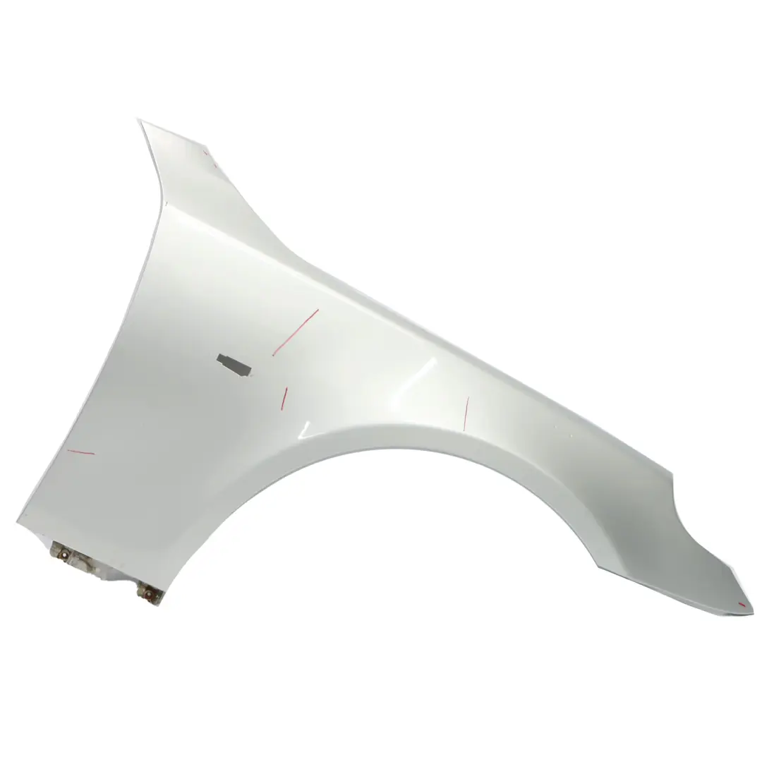 Ala Delantera Derecha Guardabarros Panel Lateral Titan Plata - 354 para BMW E60 E61 con número de pieza 7111430 BMW E60 E61 Ala Delantera Derecha Guardabarros Panel Lateral Titan Plata - 354 - SKU 7111430-TS3 - Número de pieza 7111430