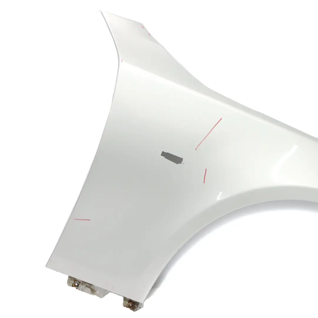 Front Right Wing Fender Side Panel O/S Titan Silver - 354 to BMW E60 E61 with Part number 7111430 BMW E60 E61 Front Right Wing Fender Side Panel O/S Titan Silver - 354 - SKU 7111430-TS3 - Part number 7111430