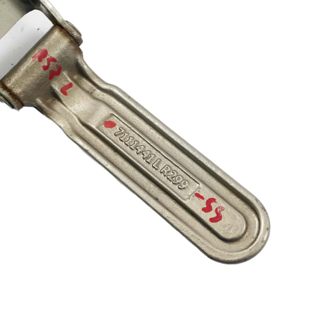 charniere couvercle coffre hayon arriere gauche argent pour Mini R52 Cabrio à propos du numéro de pièce 7144001 Mini R52 Cabrio charniere couvercle coffre hayon arriere gauche argent - SKU 7111441-SS - Numéro de pièce 7144001