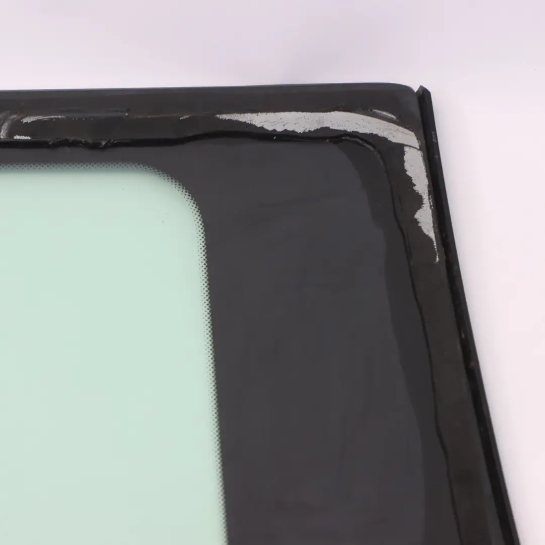 Window Glass Mini R50 R53 Rear Left Side Green AS2 Trim N/S to with Part number 7112301 Window Glass Mini R50 R53 Rear Left Side Green AS2 Trim N/S - SKU 7112301-1 - Part number 7112301