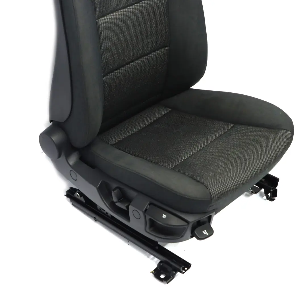 Vorne Rechts Sitz Stoff Interieur Edward Anthrazit für BMW E60 E61 mit Teilenummer 7112741 BMW E60 E61 Vorne Rechts Sitz Stoff Interieur Edward Anthrazit - SKU 7112741-1 - Teilenummer 7112741