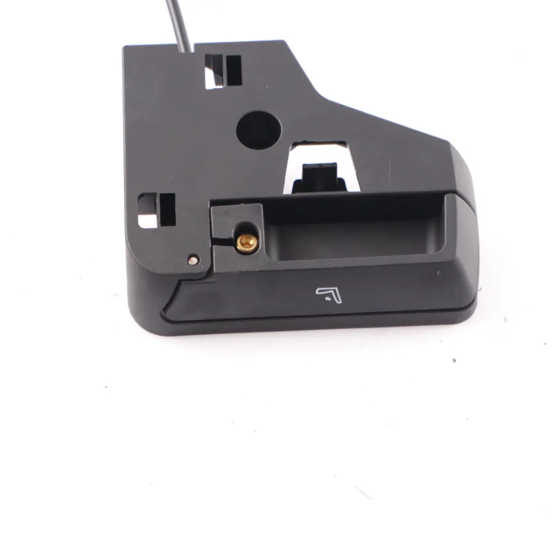 BMW F82 M4 Rear Seat Frame Mechanism Left N/S Lock Catch Handle - SKU 7112863-3 - Part number 7112863