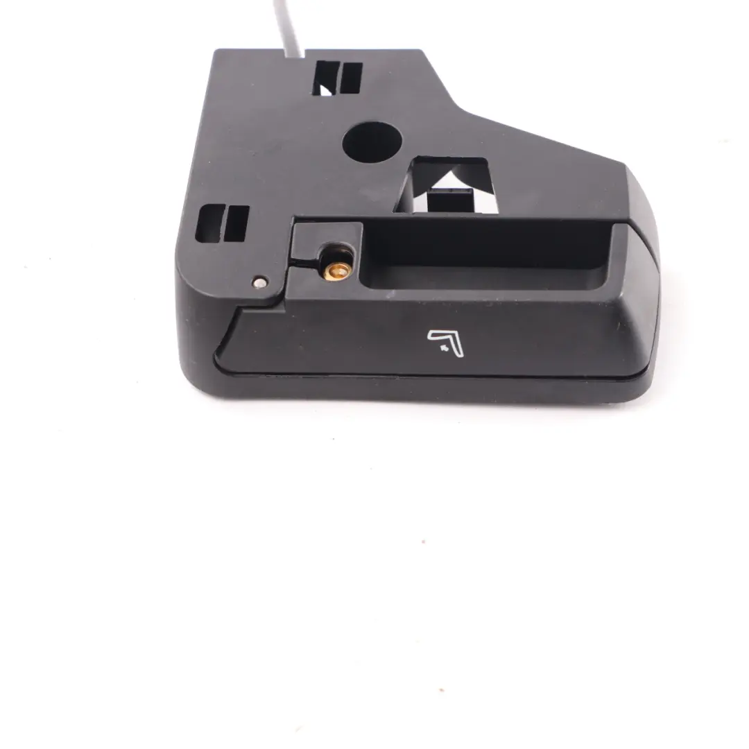 Frame Mechanism Right O/S Lock Catch Handle to BMW F82 M4 Rear Seat with Part number 7112864 BMW F82 M4 Rear Seat Frame Mechanism Right O/S Lock Catch Handle - SKU 7112864-3 - Part number 7112864