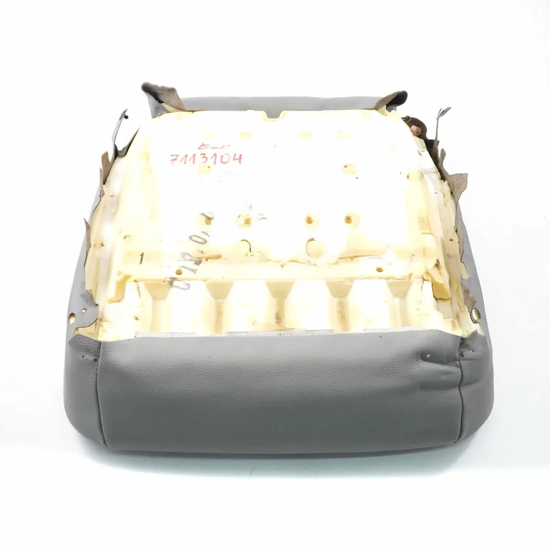 Vordersitz Links Rechts Lehne Bezug Leder Dakota Grau für BMW E60 E61 mit Teilenummer 7113104 BMW E60 E61 Vordersitz Links Rechts Lehne Bezug Leder Dakota Grau - SKU 7113104 - Teilenummer 7113104