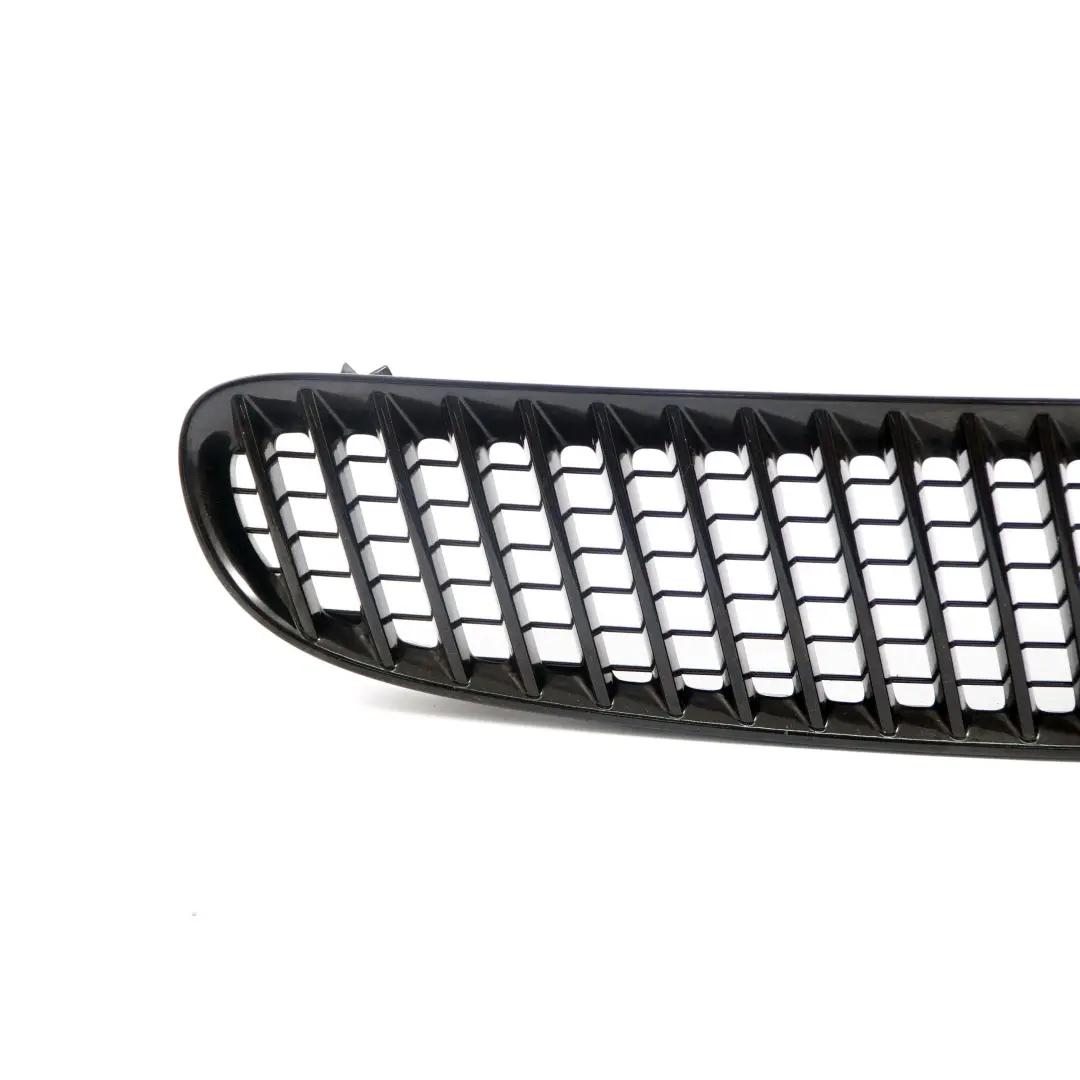 Grill atrapa kratka maski prawa do BMW X5 E53 o numerze 7113732 BMW X5 E53 Grill atrapa kratka maski prawa - SKU 7113732-BS - Numer Części 7113732
