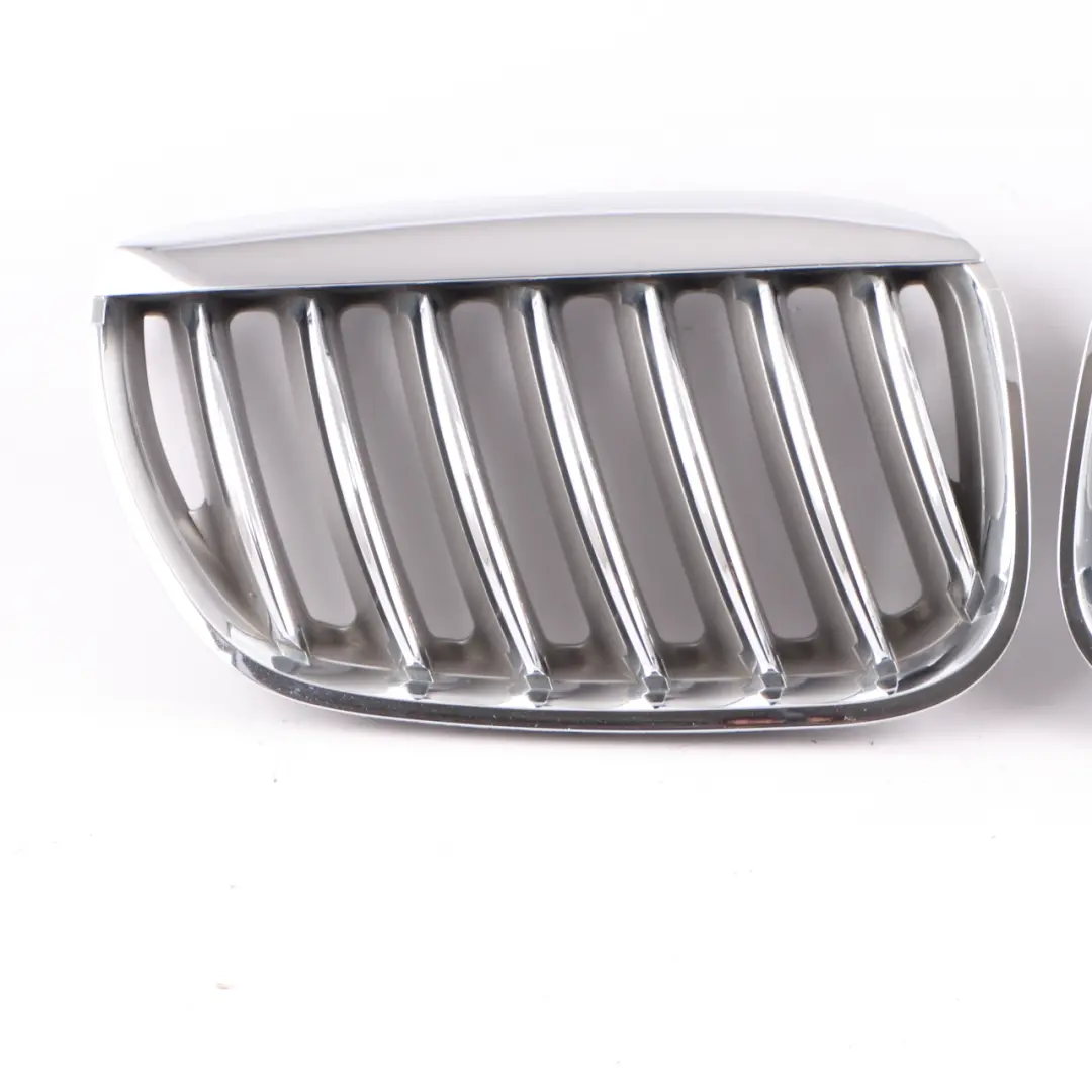 Front Grille Kidney Radiator Air Inlet Left Right N/O/S Set Chrome to BMW X5 E53 with Part number 7113734 BMW X5 E53 Front Grille Kidney Radiator Air Inlet Left Right N/O/S Set Chrome - SKU 7113734/7113733 - Part number 7113734