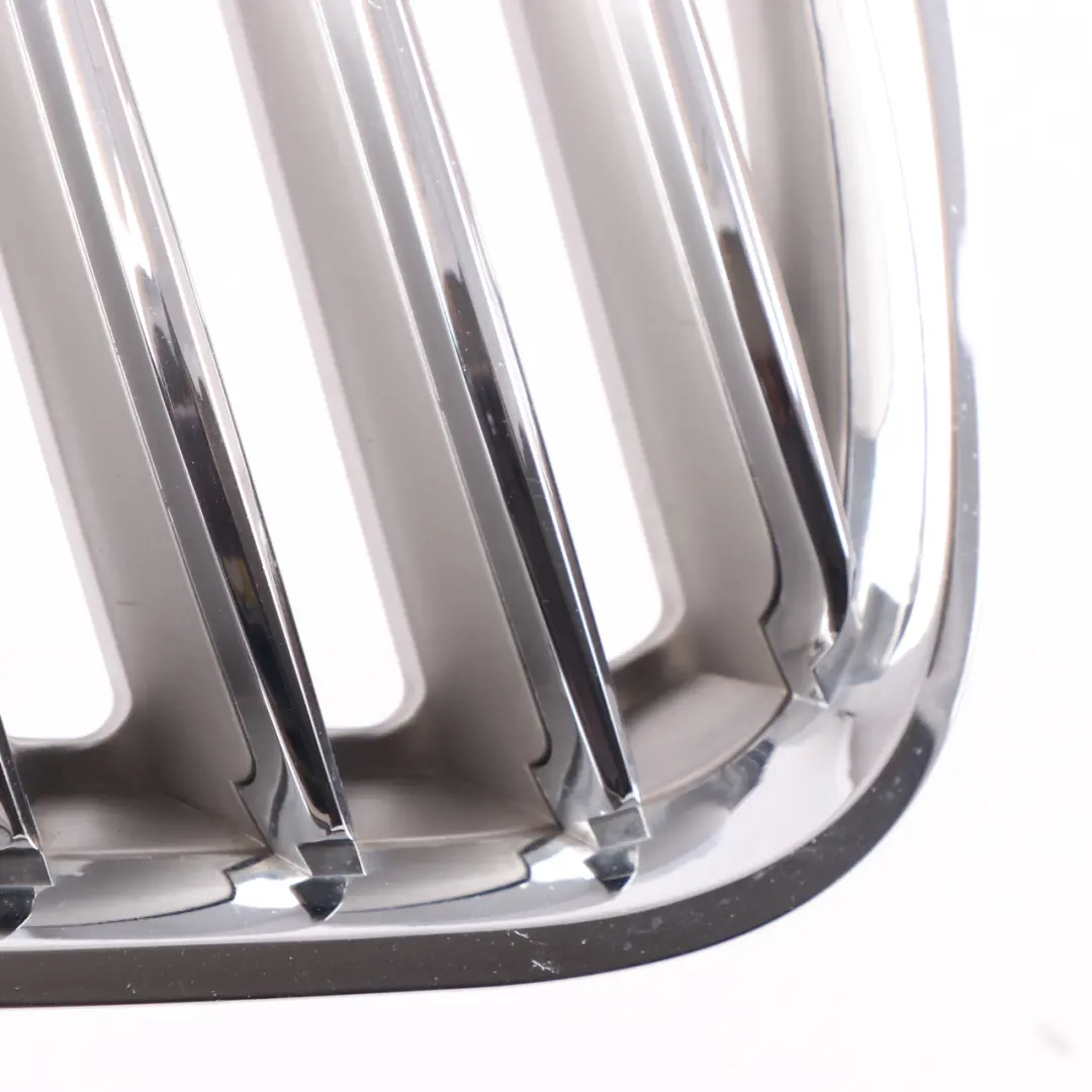 Front Grille Kidney Radiator Air Inlet Left Right N/O/S Set Chrome to BMW X5 E53 with Part number 7113734 BMW X5 E53 Front Grille Kidney Radiator Air Inlet Left Right N/O/S Set Chrome - SKU 7113734/7113733 - Part number 7113734