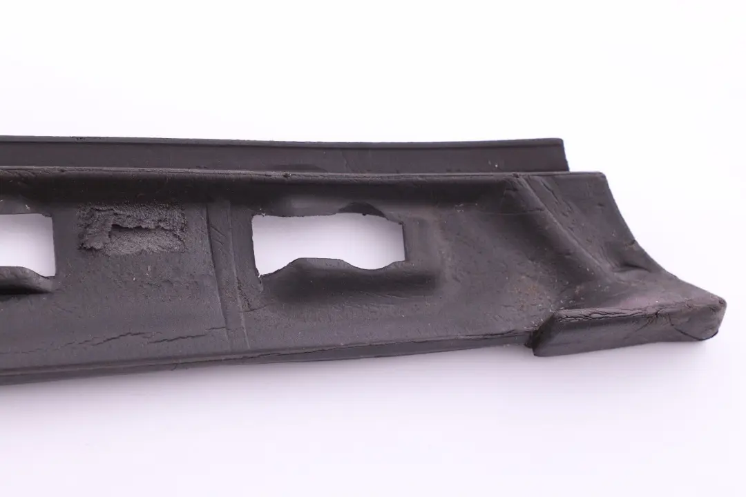 A-pilar Moldeado Aislamiento De Espuma Derecha para Mini Cooper R52 Cabrio con número de pieza 7114252 Mini Cooper R52 Cabrio A-pilar Moldeado Aislamiento De Espuma Derecha - SKU 7114252 - Número de pieza 7114252