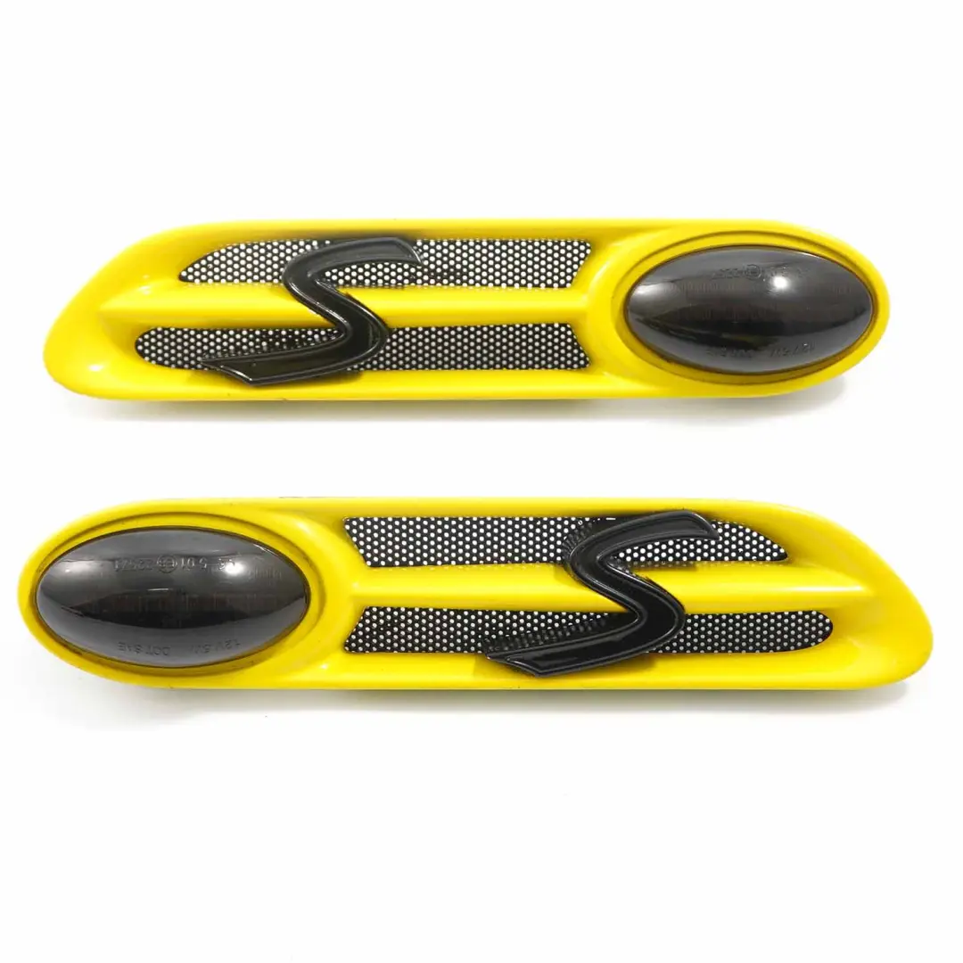 Finisher Indicator Panel Trim Anteriore Sinistro Destro Giallo Set per Mini R52 R53 con numero di parte 7114733 Mini R52 R53 Finisher Indicator Panel Trim Anteriore Sinistro Destro Giallo Set - SKU 7114733 / 7114734-2 - Numero di parte 7114733