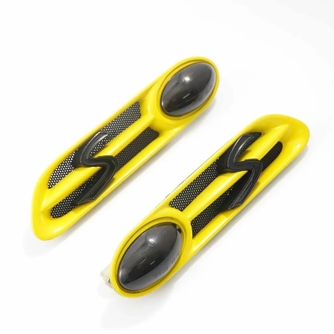 Finisher Indicator Panel Trim Anteriore Sinistro Destro Giallo Set per Mini R52 R53 con numero di parte 7114733 Mini R52 R53 Finisher Indicator Panel Trim Anteriore Sinistro Destro Giallo Set - SKU 7114733 / 7114734-2 - Numero di parte 7114733