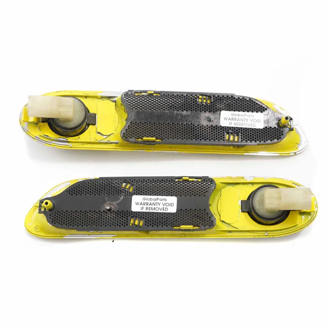 Finisher Indicator Panel Trim Anteriore Sinistro Destro Giallo Set per Mini R52 R53 con numero di parte 7114733 Mini R52 R53 Finisher Indicator Panel Trim Anteriore Sinistro Destro Giallo Set - SKU 7114733 / 7114734-2 - Numero di parte 7114733