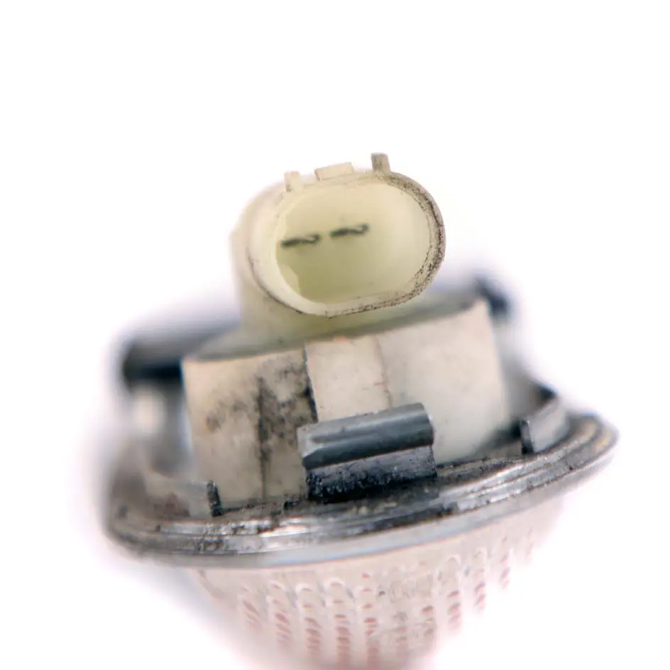 Finisher Indicator Panel Trim anteriore sinistro destro Chrome per Mini S R52 R53 con numero di parte 7114733 Mini S R52 R53 Finisher Indicator Panel Trim anteriore sinistro destro Chrome - SKU 7114733 / 7114734 - Numero di parte 7114733