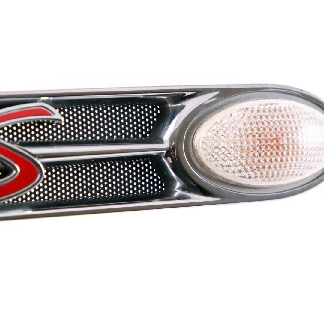 Ornementales Panneau Laterale Avant a Gauche pour MINI COOPER S R52 R53 Iris à propos du numéro de pièce 7114733 MINI COOPER S R52 R53 Iris Ornementales Panneau Laterale Avant a Gauche - SKU 7114733 - Numéro de pièce 7114733