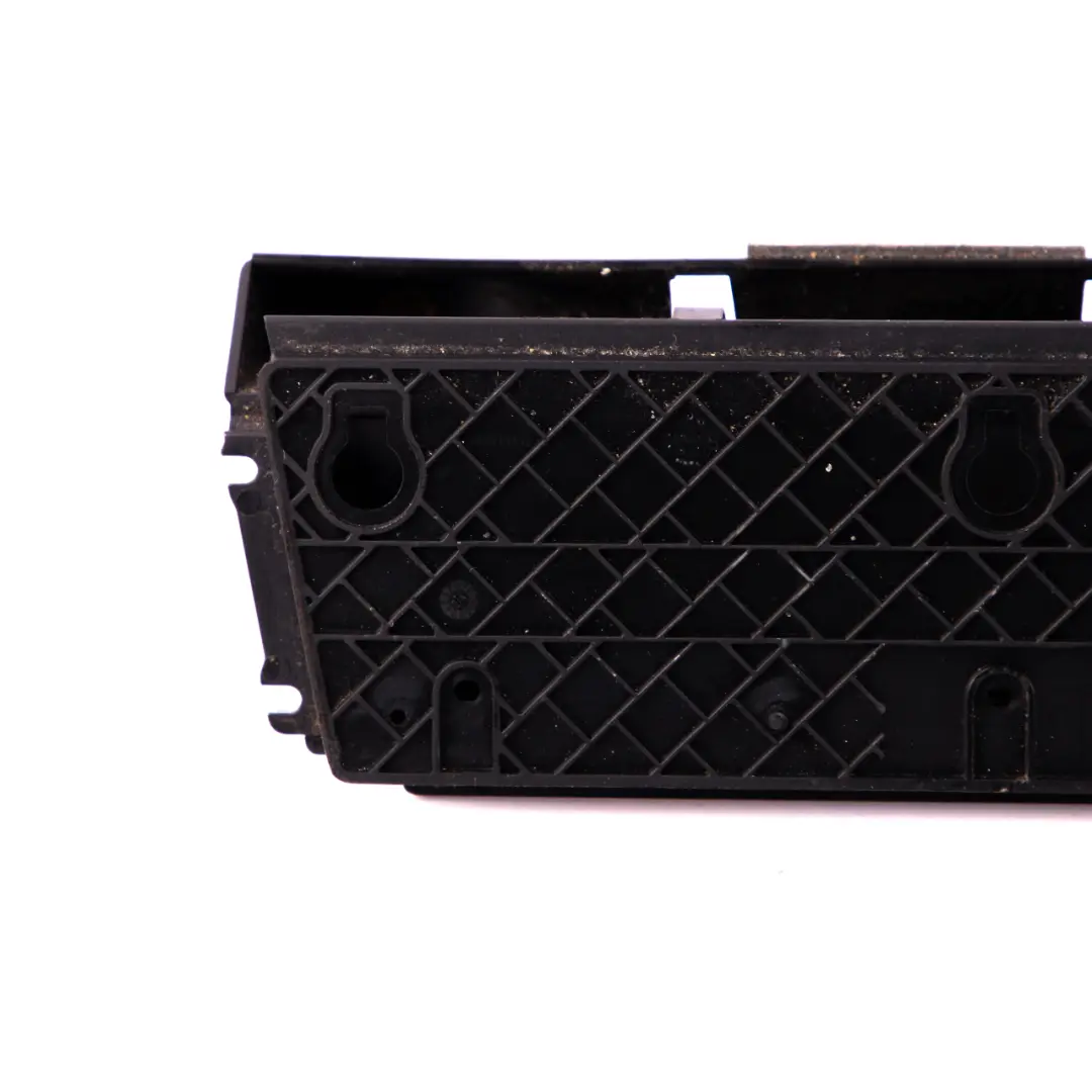 Centre Console Insert Ash Tray Lighter Smoker to BMW 6 Series E63 E64 with Part number 7114939 BMW 6 Series E63 E64 Centre Console Insert Ash Tray Lighter Smoker - SKU 7114939 - Part number 7114939