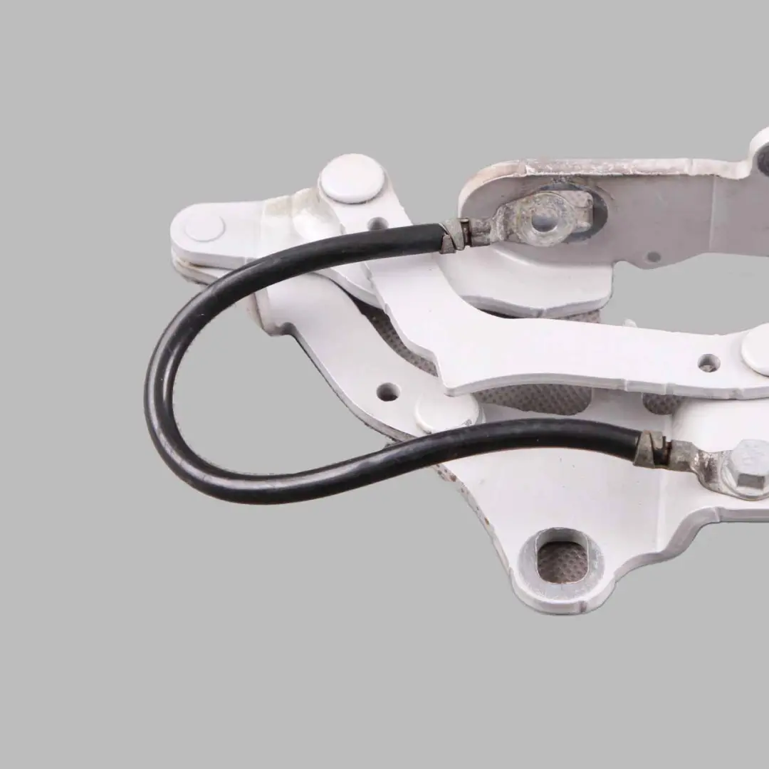 BMW 3 Series E90 Front Left Engine Bonnet Hinge N/S Titansilber Silver - SKU 7115263-TS - Part number 7115263