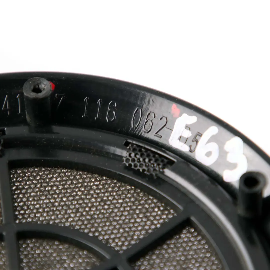 Puerta Delantera Derecha Tapa Altavoz Basaltgrau Gris para BMW E63 E64 con número de pieza 7116062 BMW E63 E64 Puerta Delantera Derecha Tapa Altavoz Basaltgrau Gris - SKU 7116062 - Número de pieza 7116062