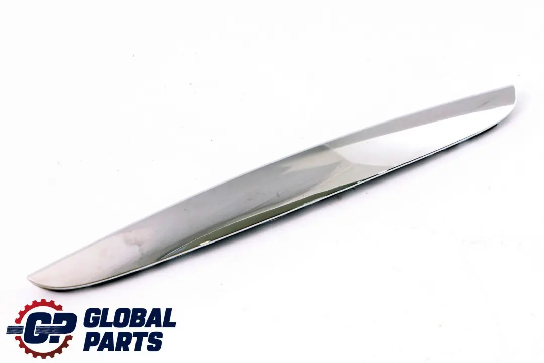 BMW E90 E91 Copertura Cofano Motore Superiore Destro - SKU 7117242 - Numero di parte 51137117242