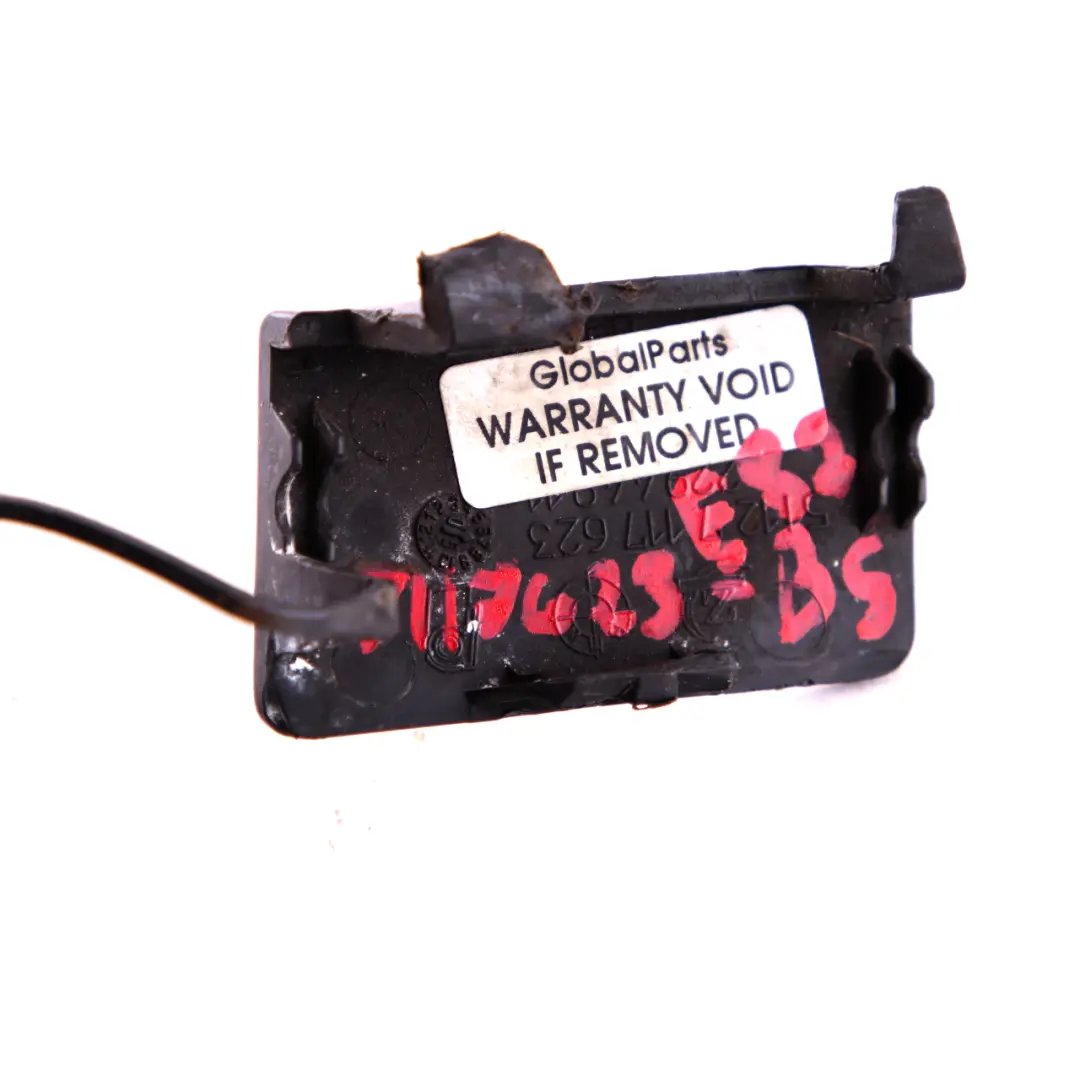 BMW E87 Klappe Abschleppöse Frontstoßstange Schwarz Saphir 475 - SKU 7117623-BS - Teilenummer 7117623