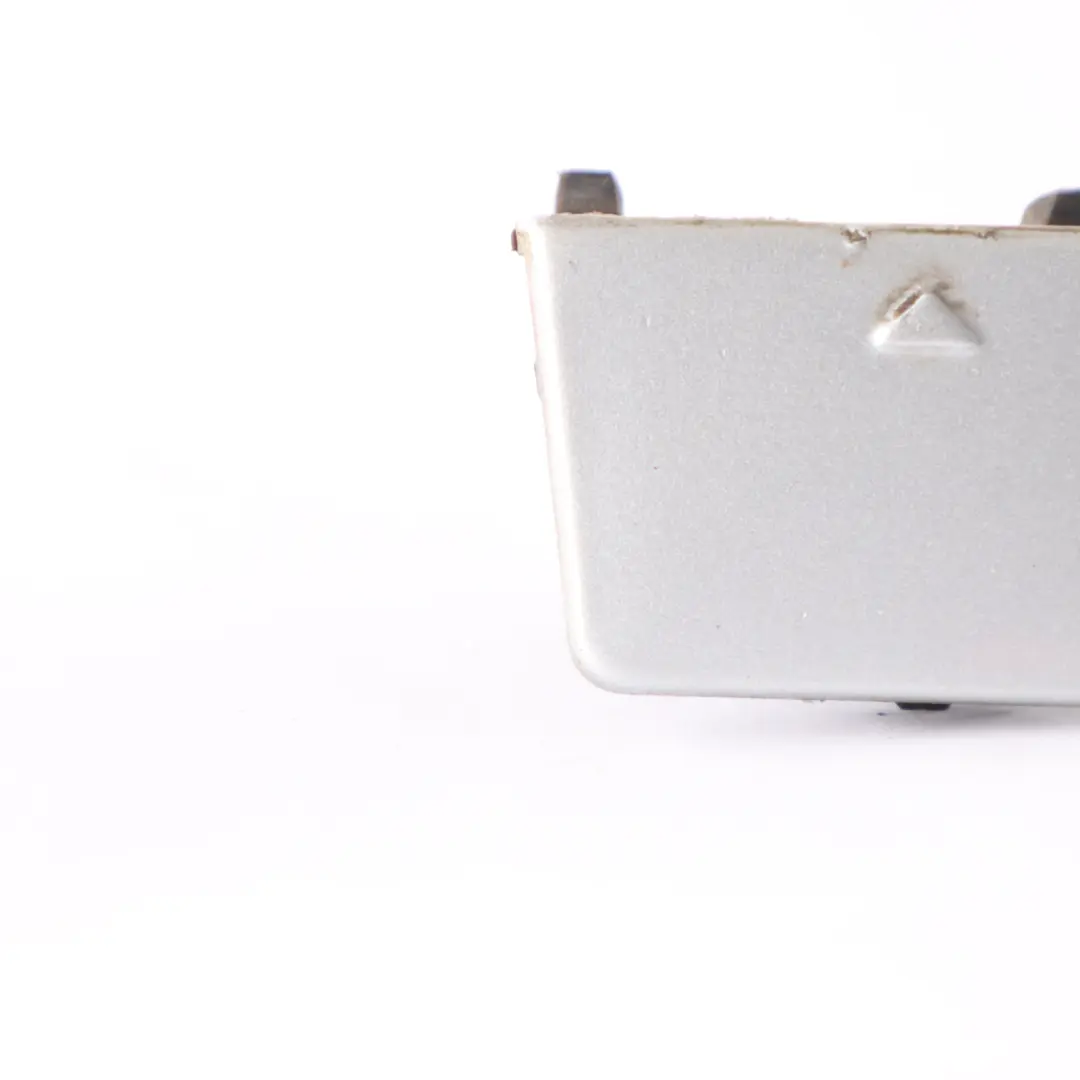 BMW Serie 1 E87 Flap Towing Eye Paraurti Anteriore Titan Silver - 354 - SKU 7117623-TS - Numero di parte 7117623