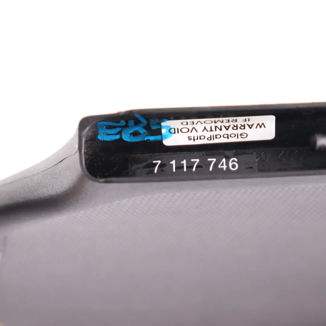 Deflector BMW Z4 E85 Roadster Cabrio Protection Centre to Wind with Part number 7117746 Wind Deflector BMW Z4 E85 Roadster Cabrio Protection Centre - SKU 7117746-2 - Part number 7117746