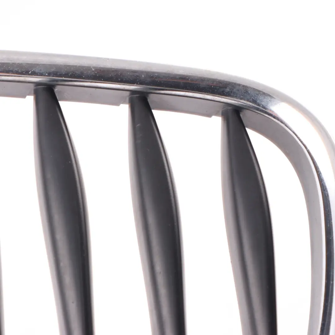 Front Bumper Centre Grille Right O/S Graphite to BMW Z4 E85 E86 with Part number 7117758 BMW Z4 E85 E86 Front Bumper Centre Grille Right O/S Graphite - SKU 7117758-1 - Part number 7117758