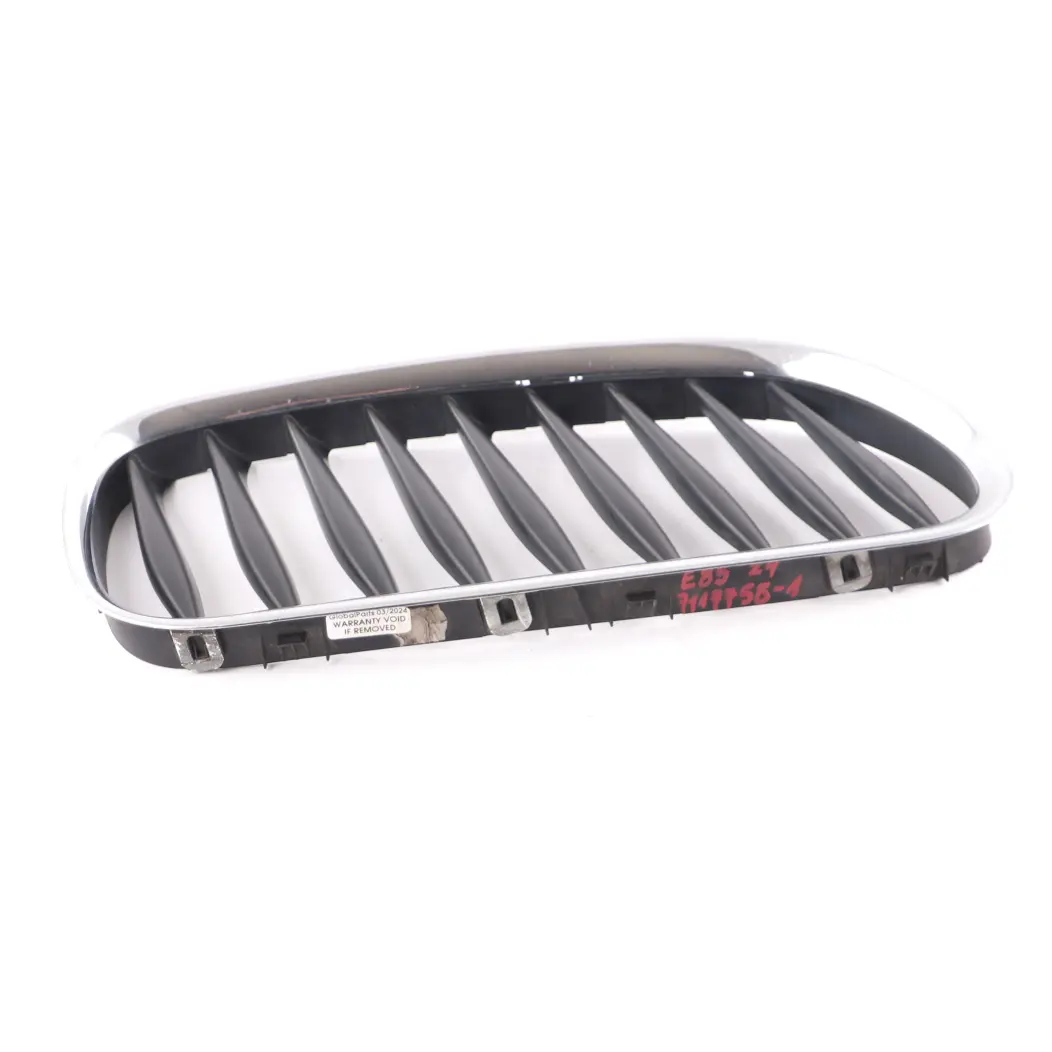 BMW Z4 E85 E86 Front Bumper Centre Grille Right O/S Graphite - SKU 7117758-1 - Part number 7117758
