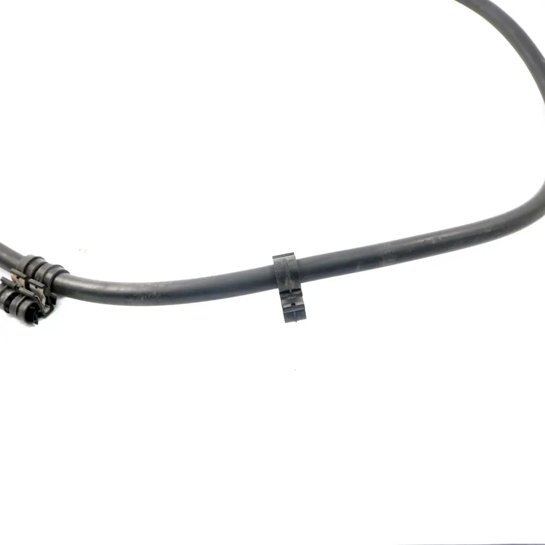 Schlauch Für Schein Waschanlage Reinigungs Düse für BMW E90 E91 E92 E93 mit Teilenummer 7117844 BMW E90 E91 E92 E93 Schlauch Für Schein Waschanlage Reinigungs Düse - SKU 7117844 - Teilenummer 7117844