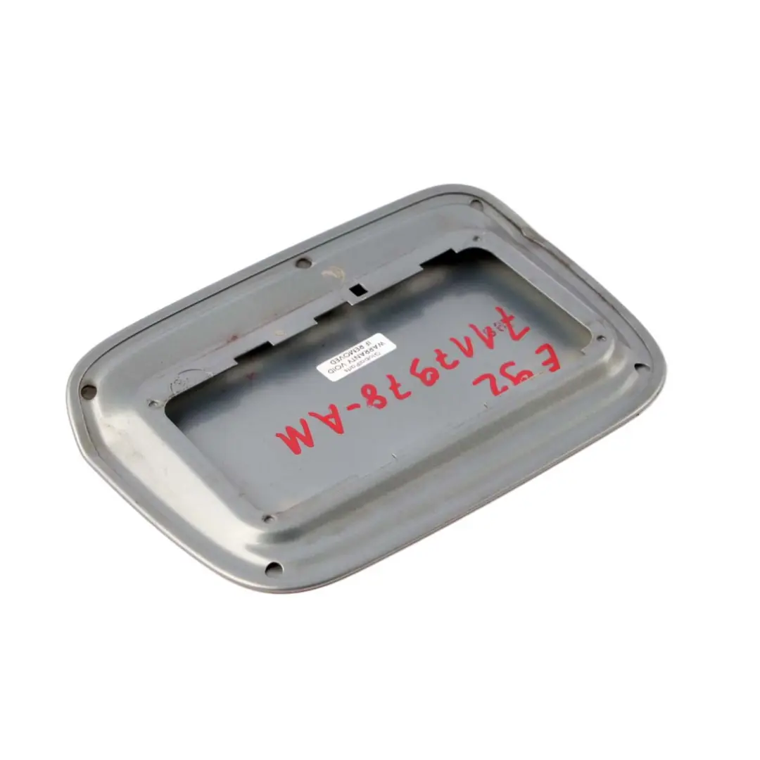 Couvercle Trappe Remplissage Carburant Arktis Métallique pour BMW E92 E92N à propos du numéro de pièce 7117978 BMW E92 E92N Couvercle Trappe Remplissage Carburant Arktis Métallique - SKU 7117978-AM - Numéro de pièce 7117978