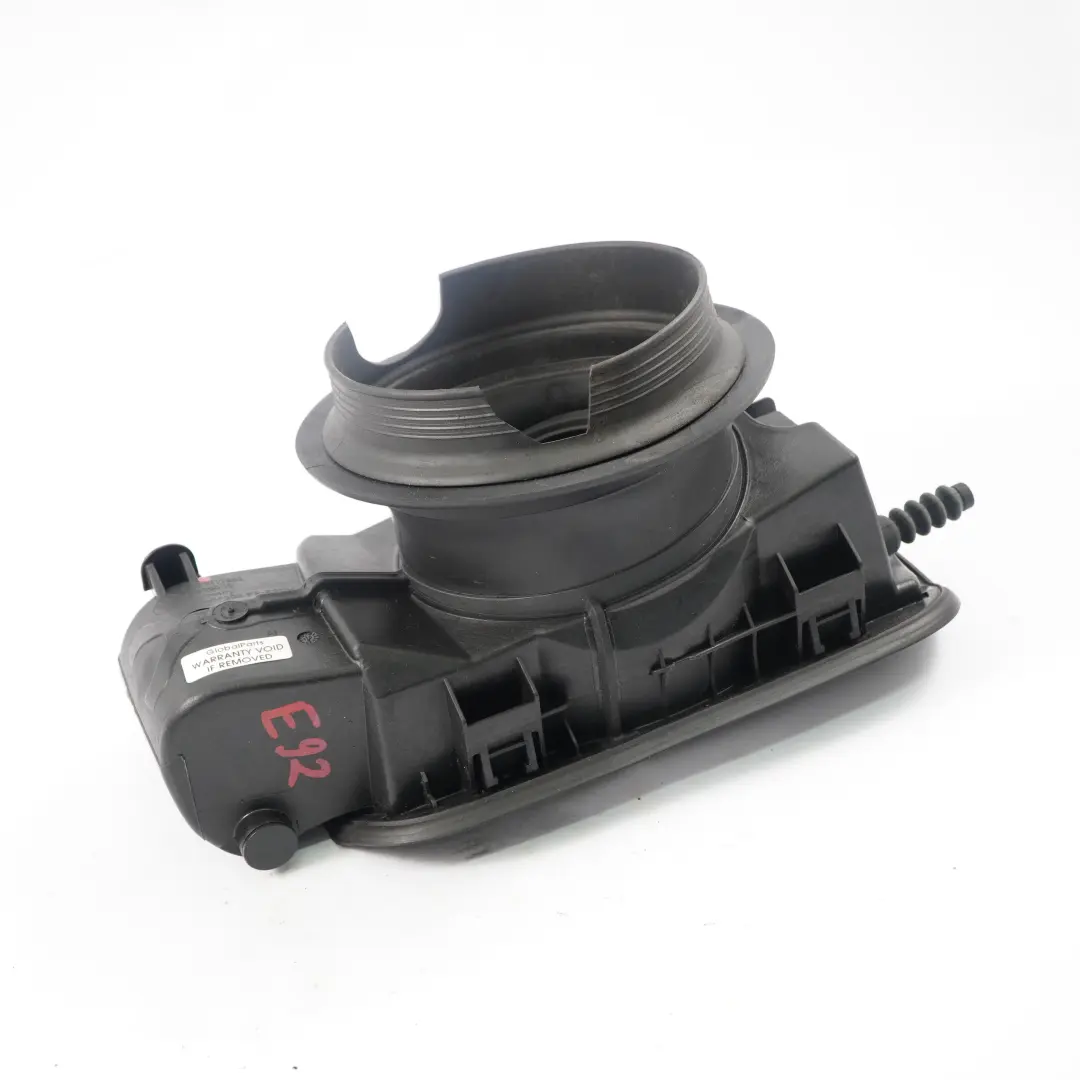 Pot Fuel Fill In Flap to BMW 3 Series E92 E92N Cover with Part number 7117982 BMW 3 Series E92 E92N Cover Pot Fuel Fill In Flap - SKU 7117982 - Part number 7117982