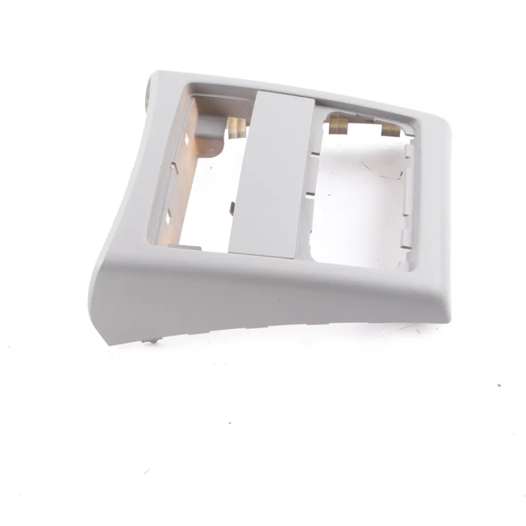 Abdeckung Blende Mittelkonsole Grau Hinten 7118049 für BMW 3 er E90 E91 mit Teilenummer 7118049-1 BMW 3 er E90 E91 Abdeckung Blende Mittelkonsole Grau Hinten 7118049 - SKU 7118049-1 - Teilenummer 7118049-1