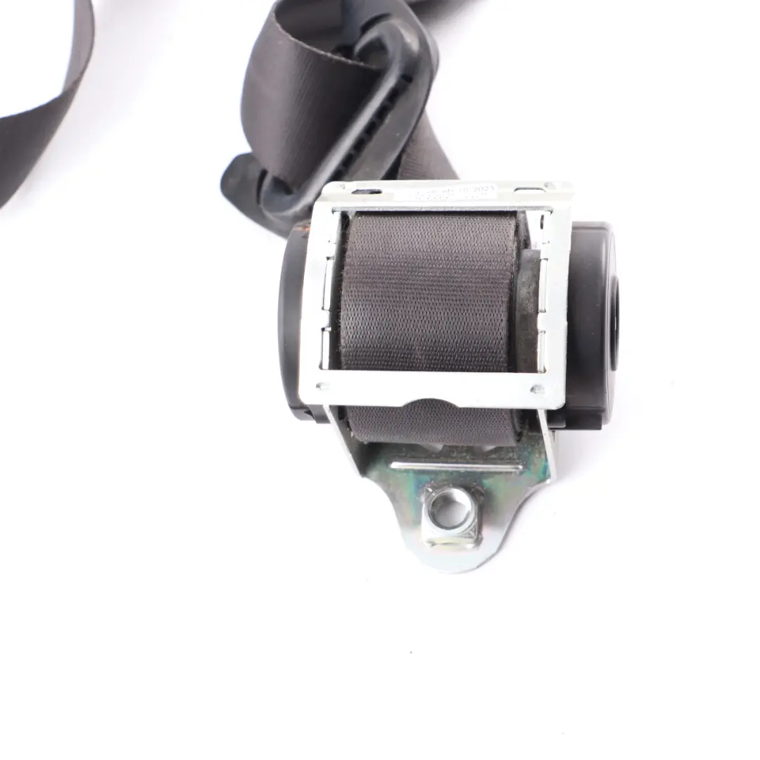 Belt Mini R50 R53 Upper Belt Front Left N/S Safety Belt Black to Seat with Part number 7118133 Seat Belt Mini R50 R53 Upper Belt Front Left N/S Safety Belt Black - SKU 7118133 - Part number 7118133