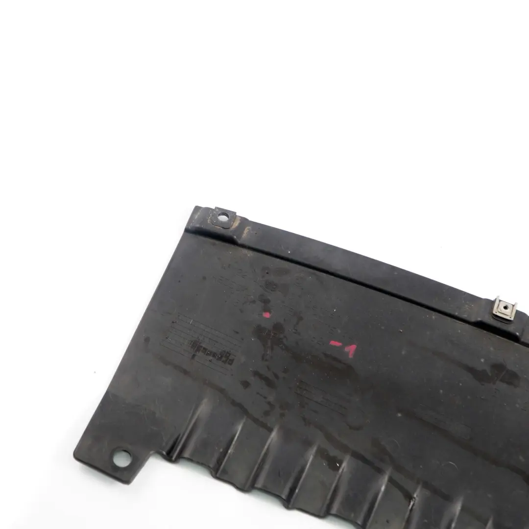 BMW E81 E82 E87 E88 LCI Pare-Chocs AHK Dessous Revetement - SKU 7118162-1 - Numéro de pièce 7118162