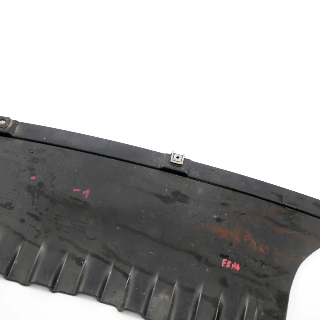 BMW E81 E82 E87 E88 LCI Pare-Chocs AHK Dessous Revetement - SKU 7118162-1 - Numéro de pièce 7118162
