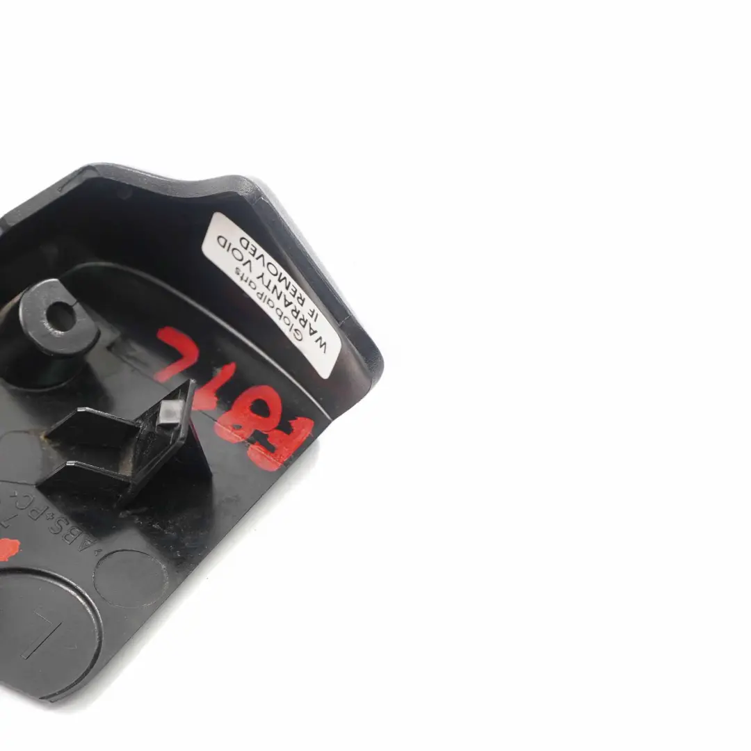 Osłona Zaślepka Fotela Lewy Przód do BMW E81 E82 E88 o numerze 7118477 BMW E81 E82 E88 Osłona Zaślepka Fotela Lewy Przód - SKU 7118477 - Numer Części 7118477