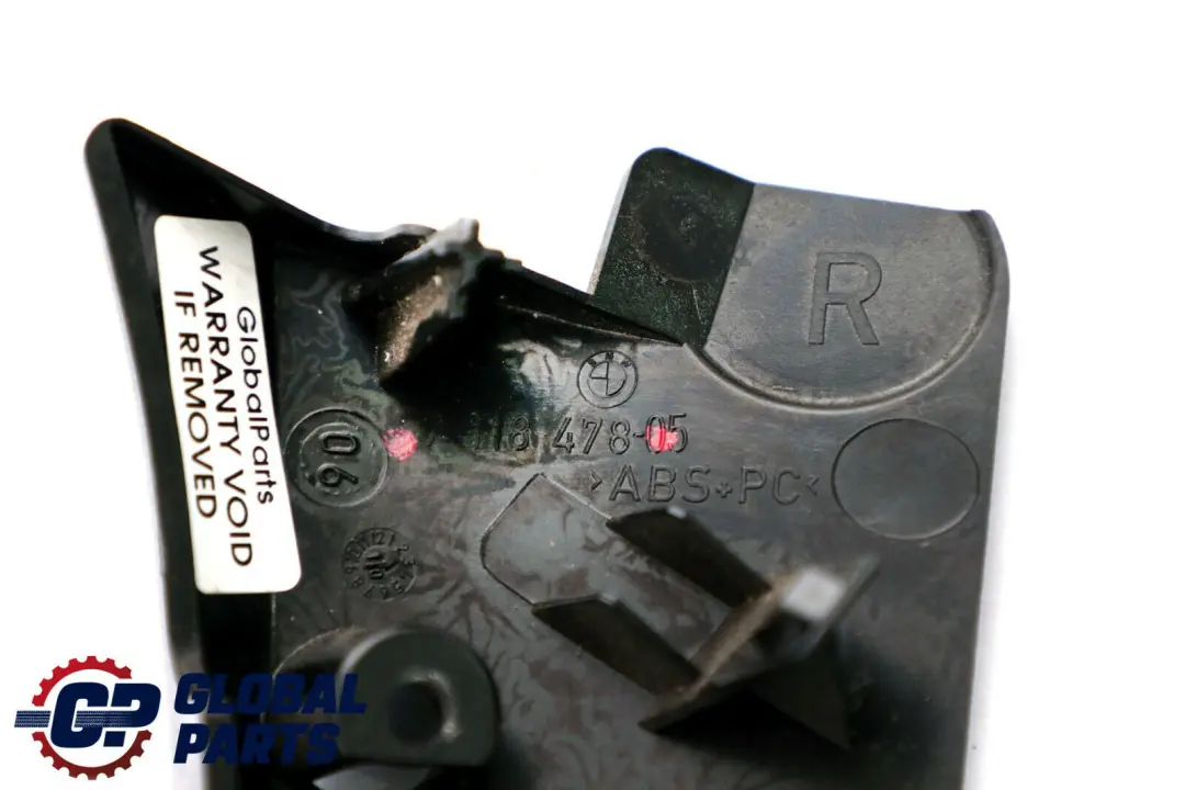 Apertura Sedile Interno Destro Nero per BMW E81 E88 con numero di parte 7118478 BMW E81 E88 Apertura Sedile Interno Destro Nero - SKU 7118478 - Numero di parte 7118478