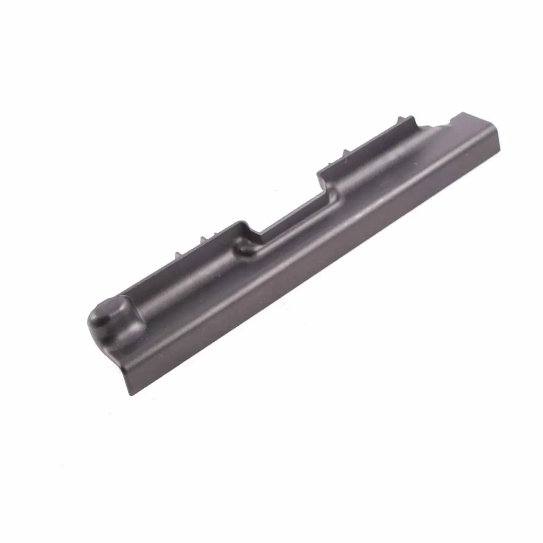 Riel Revestimiento Asiento Delantero Izquierdo Negro para BMW E81 E87 E90 E91 con número de pieza 7118501 BMW E81 E87 E90 E91 Riel Revestimiento Asiento Delantero Izquierdo Negro - SKU 7118501 - Número de pieza 7118501