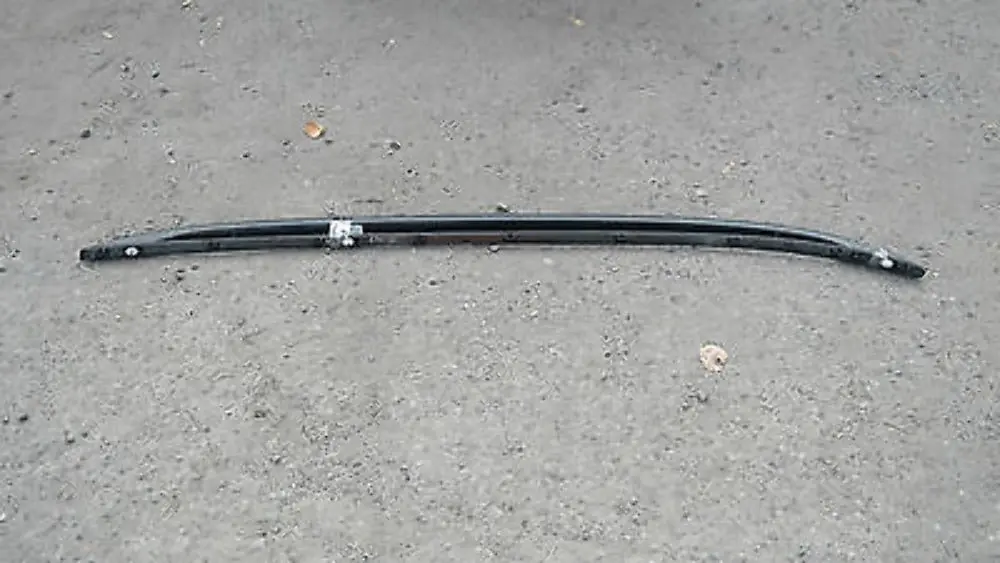 BMW 3 E91 E91N LCI Rails de Toit a Gauche 7118503 - SKU 7118503-1 - Numéro de pièce 51137118503