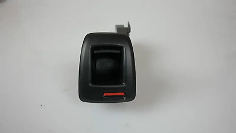 BMW 1 3 X3 X4 SERIES E81 E87 E87N E91 E91N LCI F25 F26 CATCH RIGHT REAR SEAT O/S
