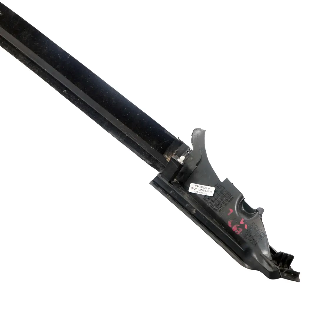 Leiste Seitenscheibe Hinten Links Chrom für BMW 3 er E93 Cabrio mit Teilenummer 7119097 BMW 3 er E93 Cabrio Leiste Seitenscheibe Hinten Links Chrom - SKU 7119097-1 - Teilenummer 7119097