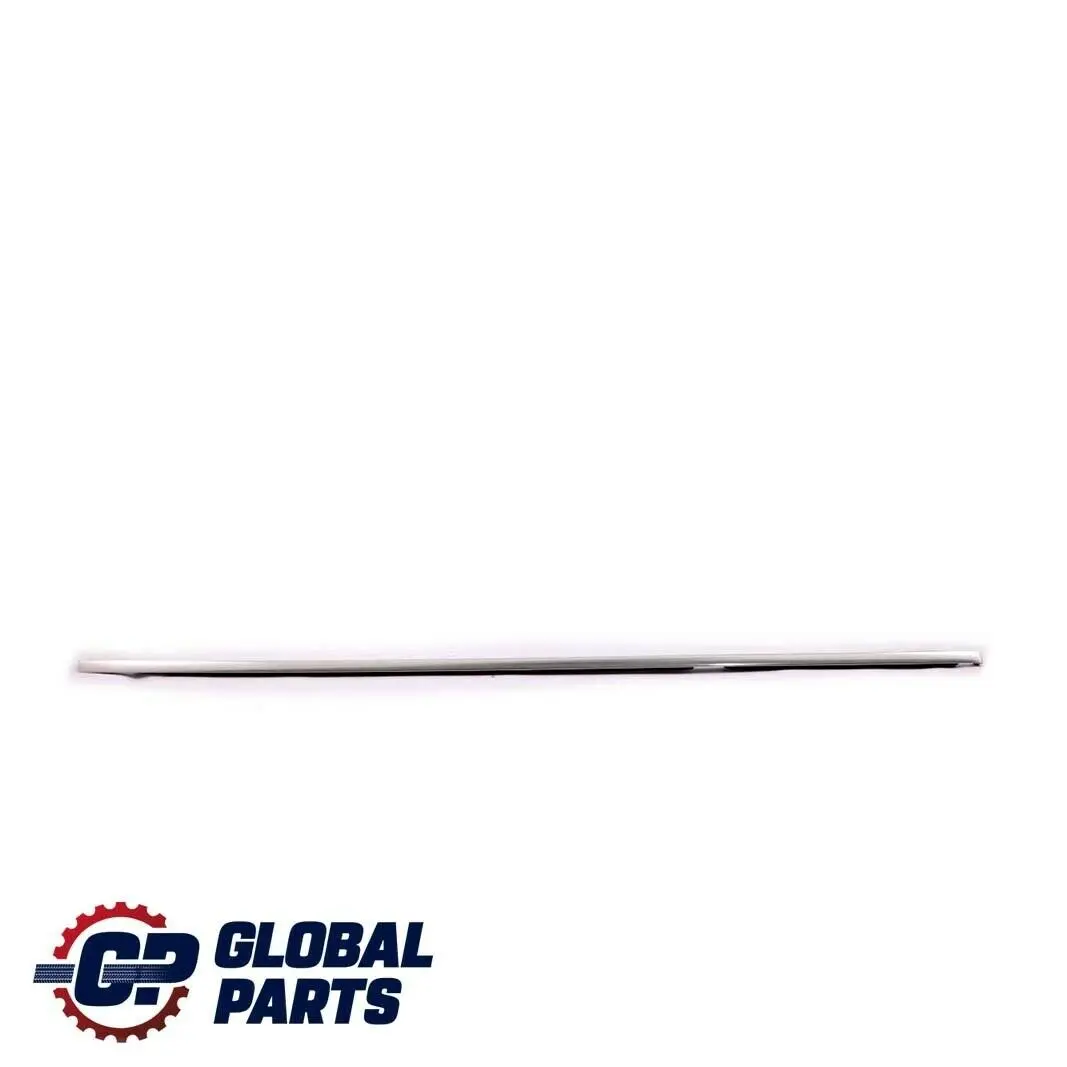 Chiusino Porta Esterna Posteriore Destra Cromo per BMW E90 LCI con numero di parte 7119216 BMW E90 LCI Chiusino Porta Esterna Posteriore Destra Cromo - SKU 7119216 - Numero di parte 7119216