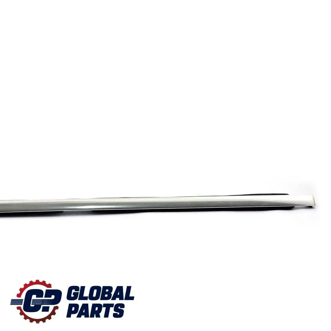 Outer Weatherstrip Rear Right Door O/S Chrome to BMW E90 with Part number 7119216 BMW E90 Outer Weatherstrip Rear Right Door O/S Chrome - SKU 7119216 - Part number 7119216