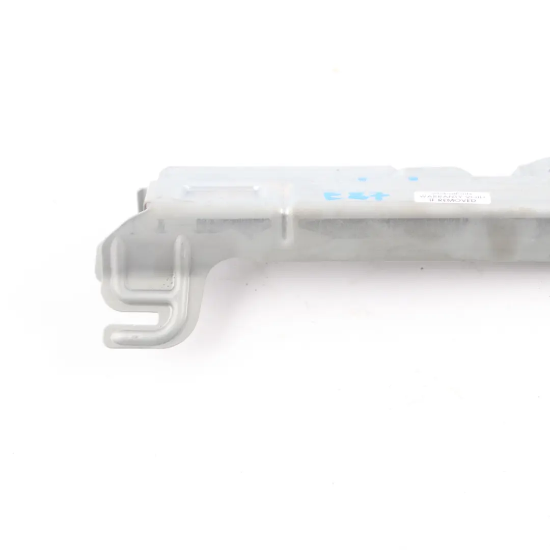Staffa della maniglia tetto BMW E81 E87 rivestimento posteriore sinistra per con numero di parte 7119419 Staffa della maniglia tetto BMW E81 E87 rivestimento posteriore sinistra - SKU 7119419 - Numero di parte 7119419